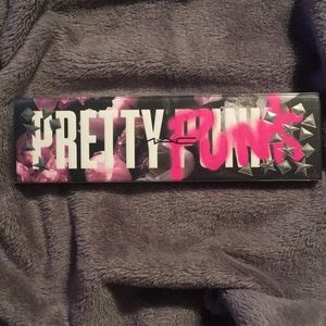 NWT MAC Cosmetics Pretty Punk Eyeshadow Palette